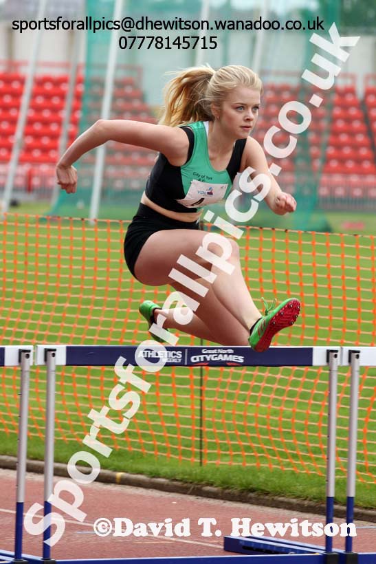 Womens under-17s, UK Under-20/17s Youth Development League, Gateshead Stadium. Photo: David T. Hewitson/Sports for All Pics